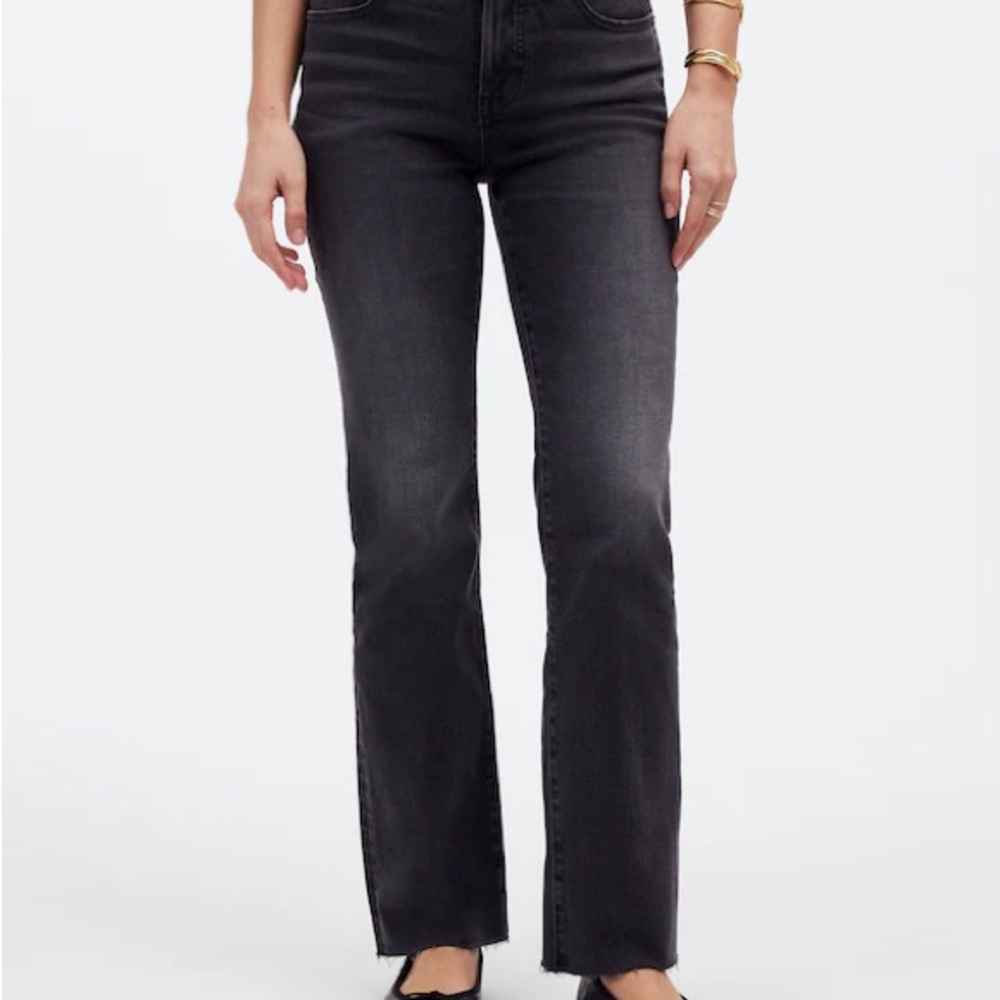 Madewell Black Mid Rise Kick Out Flare Jeans - 31P